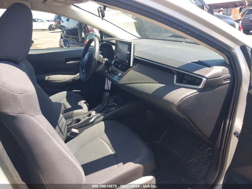 VIN 5YFEPRAE2LP034273 2020 TOYOTA COROLLA LE