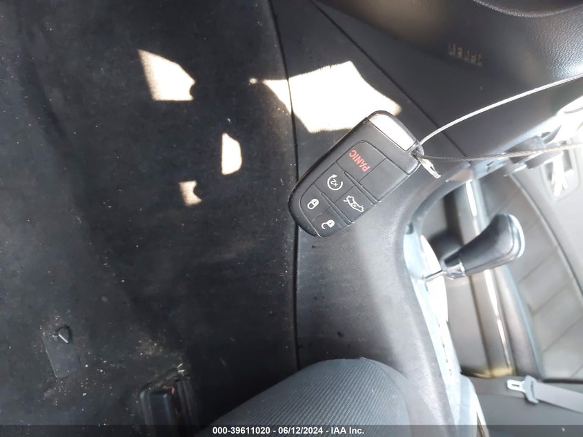 2013 Dodge Charger R/T VIN: 2C3CDXCT8DH615014 Lot: 39611020