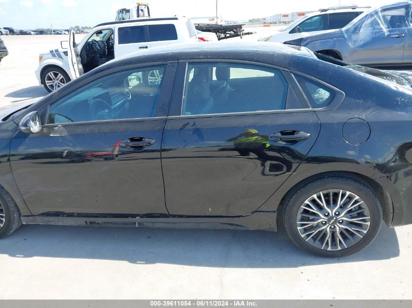 2024 Kia Forte Gt-Line VIN: 3KPF54ADXRE711021 Lot: 39611054