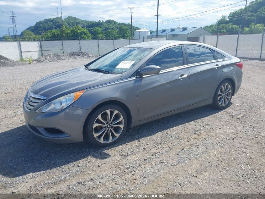 2013 Hyundai Sonata Se 2.0T VIN: 5NPEC4AB1DH803980 Lot: 39611105