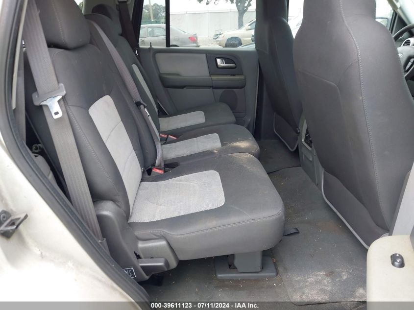 2004 Ford Expedition Xlt VIN: 1FMRU15W34LB77284 Lot: 39611123