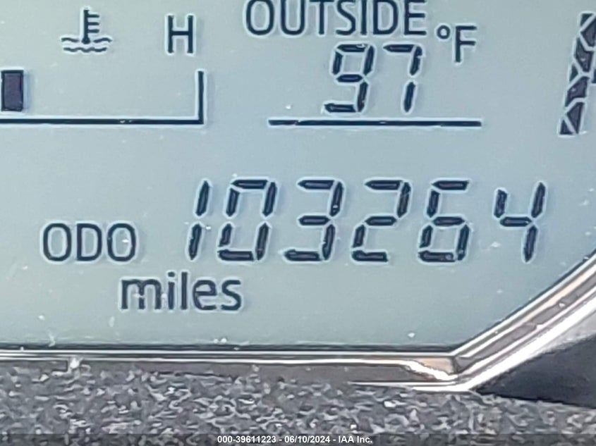 2014 Toyota Corolla L/Le/Le Plus/Le Premium/S/S Plus/S Premium VIN: 5YFBURHE5EP029458 Lot: 39611223