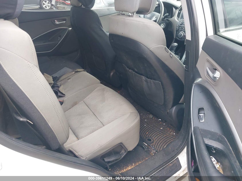 2017 Hyundai Santa Fe Sport 2.4L VIN: 5NMZUDLBXHH029338 Lot: 39611249