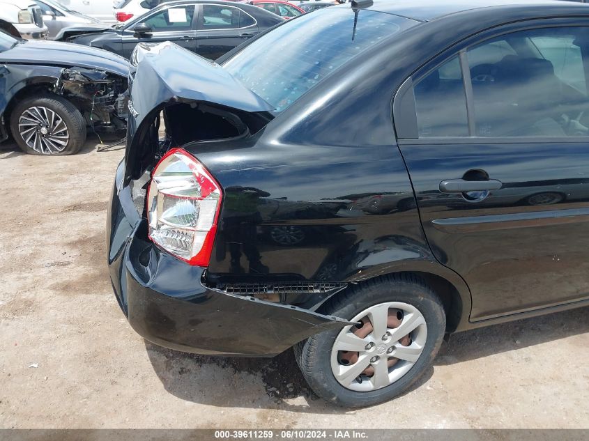 2008 Hyundai Accent Gls VIN: KMHCN46C78U232151 Lot: 39611259