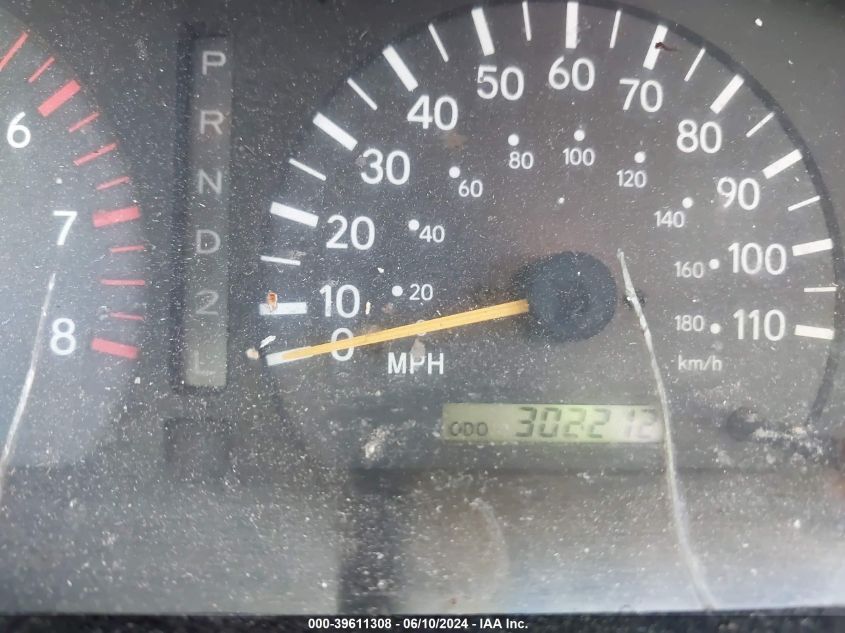 1998 Toyota Tacoma VIN: 4TAVL52N7WZ174697 Lot: 39611308