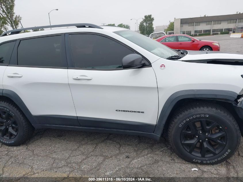 2018 Jeep Cherokee Trailhawk 4X4 VIN: 1C4PJMBX5JD533274 Lot: 39611315