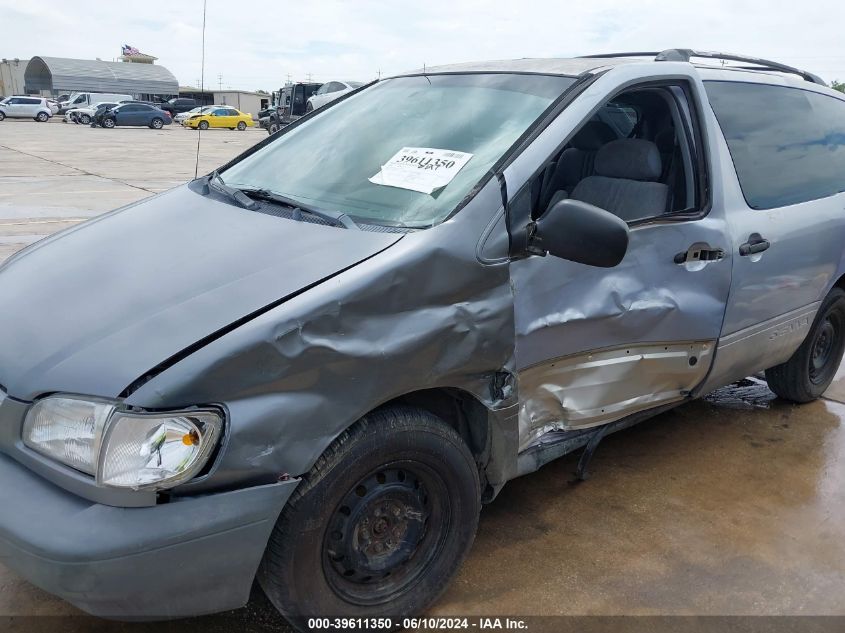 1999 Toyota Sienna Le VIN: 4T3ZF13C9XU102355 Lot: 39611350
