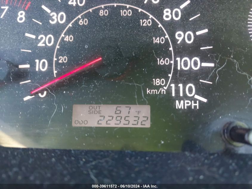 2005 Toyota Corolla Le VIN: 1NXBR32E15Z483888 Lot: 39611572