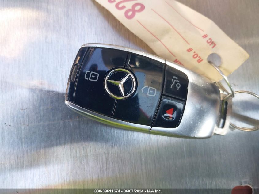 2019 Mercedes-Benz E 300 VIN: WDDZF4JB9KA518012 Lot: 39611574