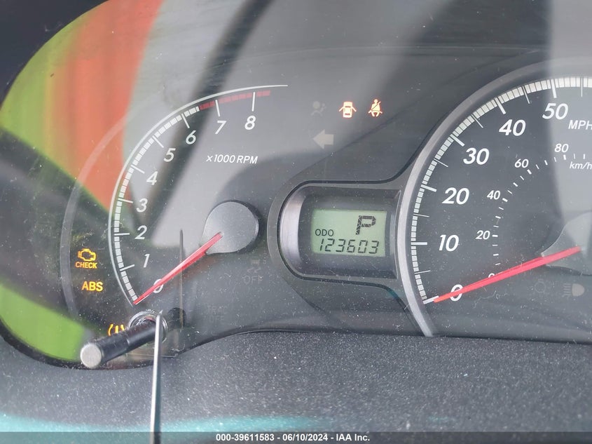 2014 Toyota Sienna Le V6 8 Passenger VIN: 5TDKK3DC1ES498612 Lot: 39611583