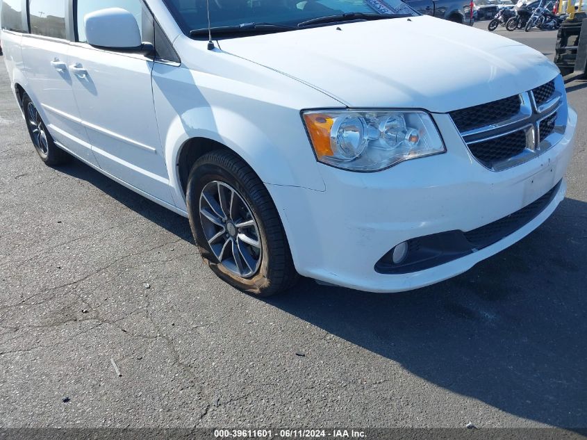 2017 Dodge Grand Caravan Sxt VIN: 2C4RDGCG0HR812946 Lot: 39611601