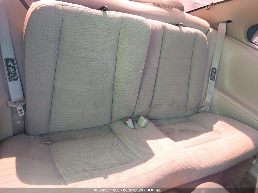 2000 Ford Mustang VIN: 1FAFP4043YF120910 Lot: 39611658