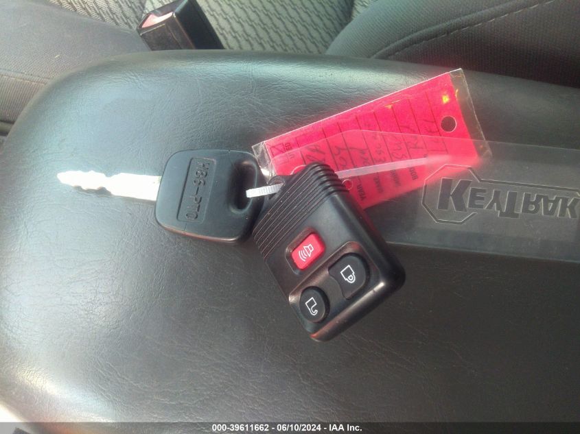 2004 Ford Escape Xlt VIN: 1FMYU93114KB43321 Lot: 39611662