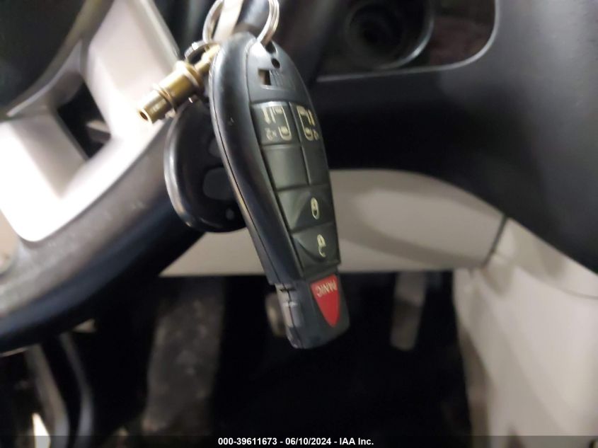 2012 Dodge Grand Caravan Crew VIN: 2C4RDGDG5CR128983 Lot: 39611673