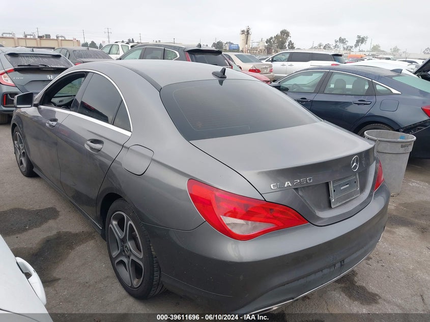 2018 Mercedes-Benz Cla 250 VIN: WDDSJ4EB2JN647128 Lot: 39611696