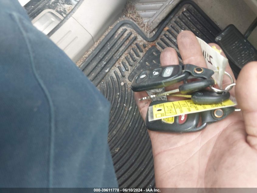 2007 Kia Sorento Ex VIN: KNDJC736275708736 Lot: 39611778