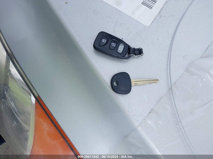 2013 Hyundai Elantra Gls VIN: KMHDH4AE0DU844903 Lot: 39611842