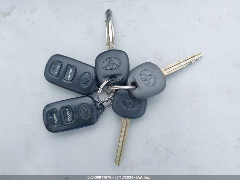 2005 Toyota Corolla Ce/Le/S VIN: 1NXBR32E15Z560095 Lot: 39611876