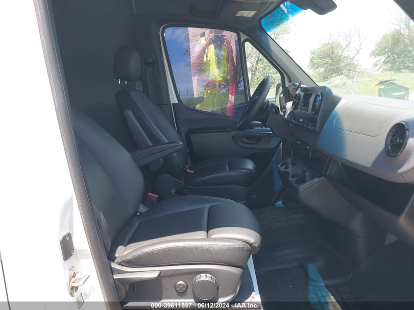 2021 Mercedes-Benz Sprinter 2500 High Roof V6 VIN: W1Y4EDHY3MT069009 Lot: 39611897