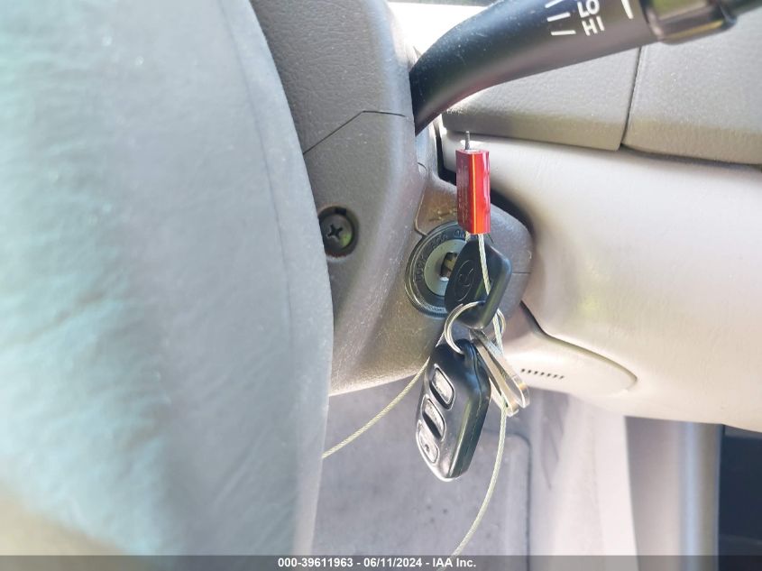 2004 Toyota Camry Le VIN: 4T1BE30K04U871827 Lot: 39611963