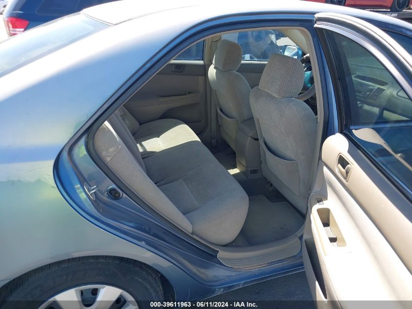 2004 Toyota Camry Le VIN: 4T1BE30K04U871827 Lot: 39611963