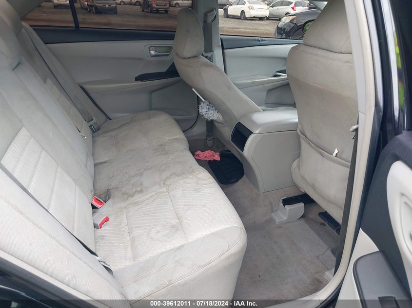 2016 Toyota Camry Le VIN: 4T1BF1FK7GU528235 Lot: 39612011