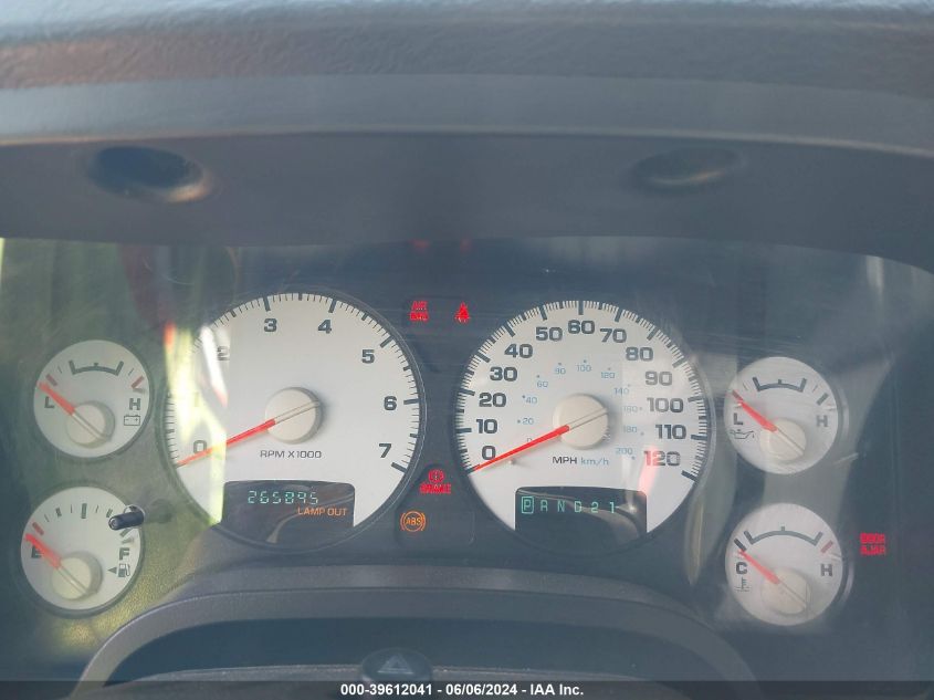 2005 Dodge Ram 1500 Slt/Laramie VIN: 1D7HU18D75S144375 Lot: 39612041