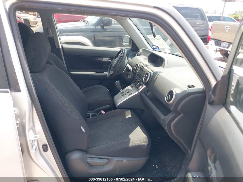 2008 Scion Xb VIN: JTLKE50E681023327 Lot: 39612105