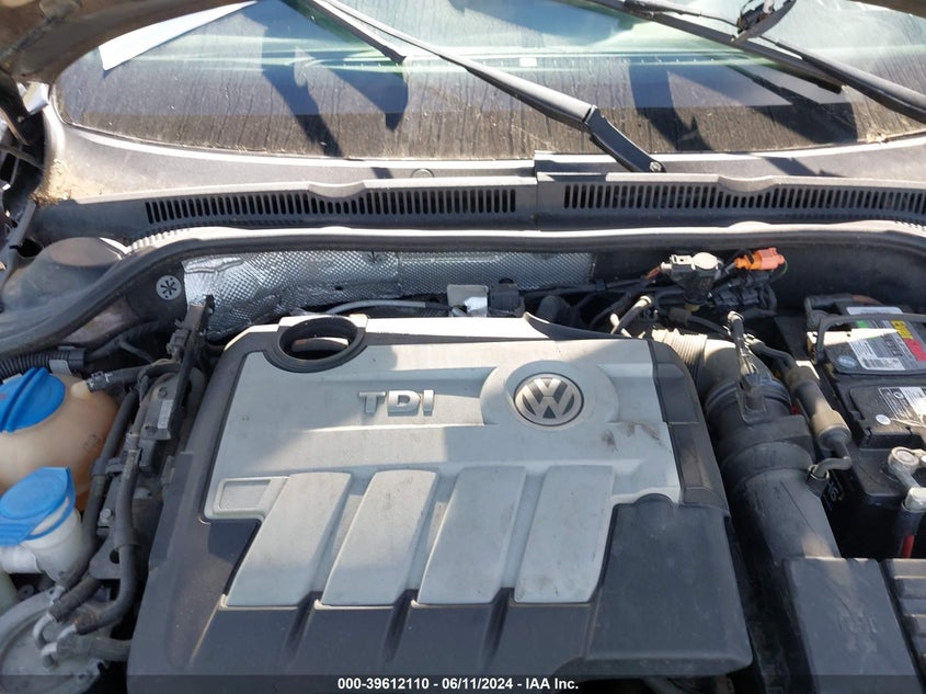2012 Volkswagen Jetta 2.0L Tdi VIN: 3VWLL7AJ6CM405296 Lot: 39612110