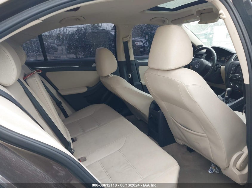 2012 Volkswagen Jetta 2.0L Tdi VIN: 3VWLL7AJ6CM405296 Lot: 39612110