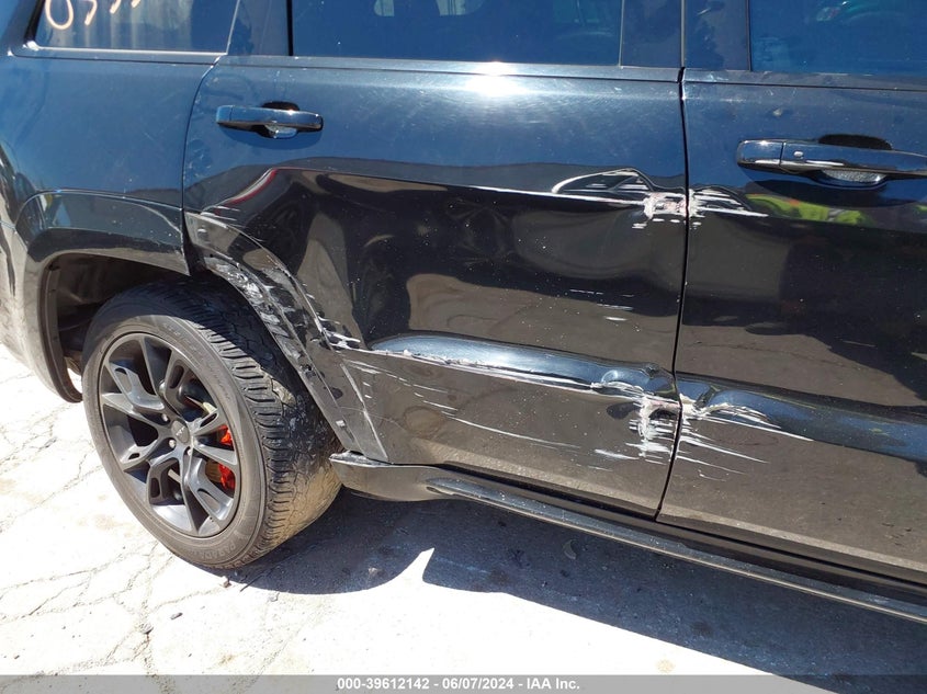 2017 Jeep Grand Cherokee Srt VIN: 1C4RJFDJ9HC646982 Lot: 39612142