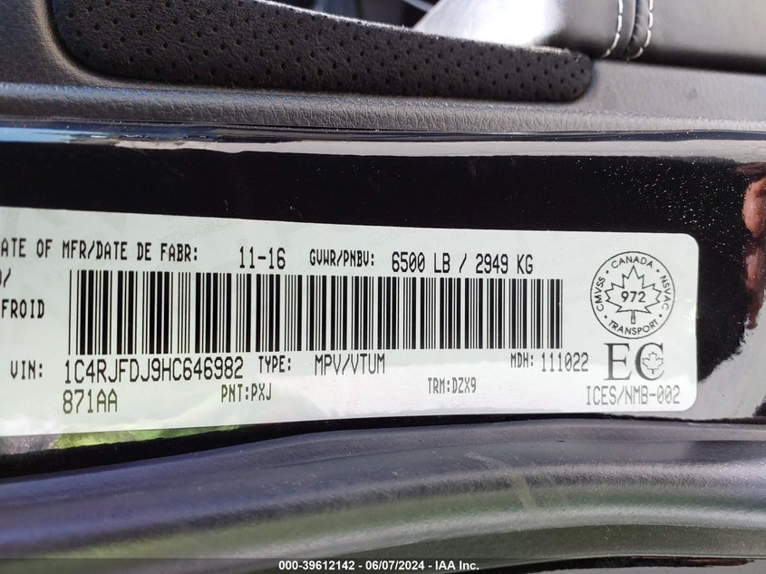 2017 Jeep Grand Cherokee Srt VIN: 1C4RJFDJ9HC646982 Lot: 39612142