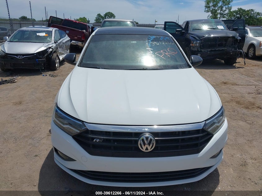 2019 Volkswagen Jetta 1.4T R-Line/1.4T S/1.4T Se VIN: 3VWC57BU6KM028275 Lot: 39612266
