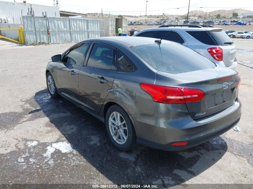 VIN 1FADP3F25JL230257 2018 FORD FOCUS SE