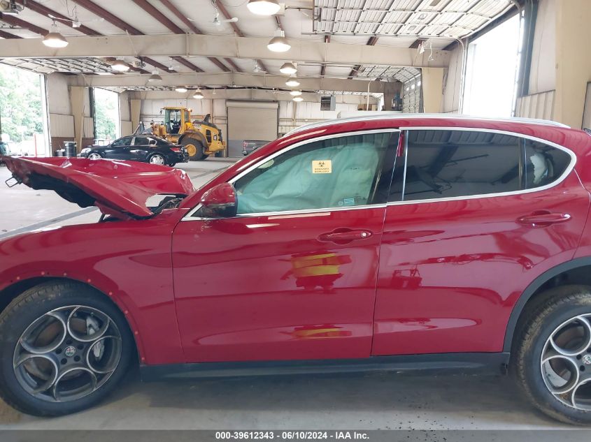 2018 Alfa Romeo Stelvio Awd VIN: ZASFAKAN6J7B75270 Lot: 39612343