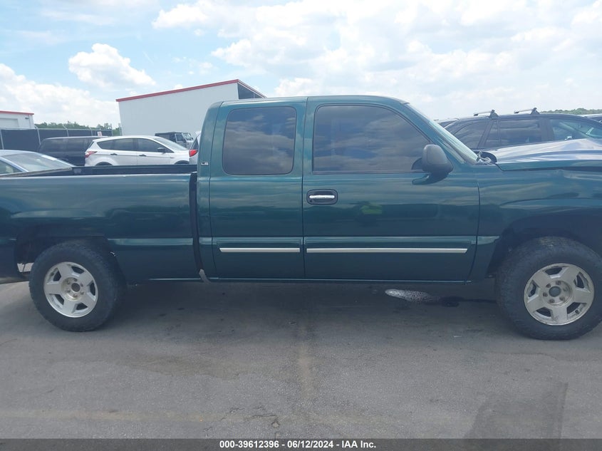 2005 Chevrolet Silverado 1500 Ls VIN: 2GCEK19T751208875 Lot: 39612396