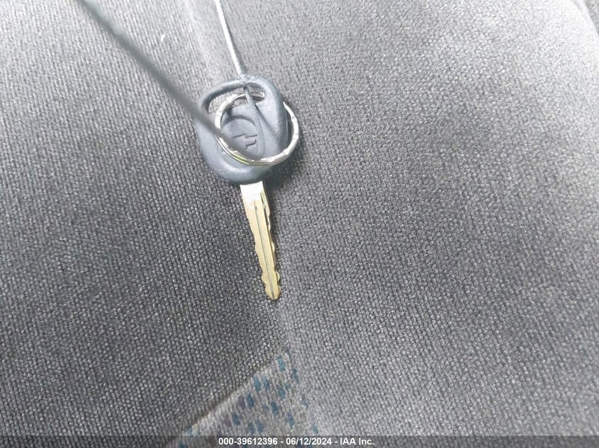 2005 Chevrolet Silverado 1500 Ls VIN: 2GCEK19T751208875 Lot: 39612396