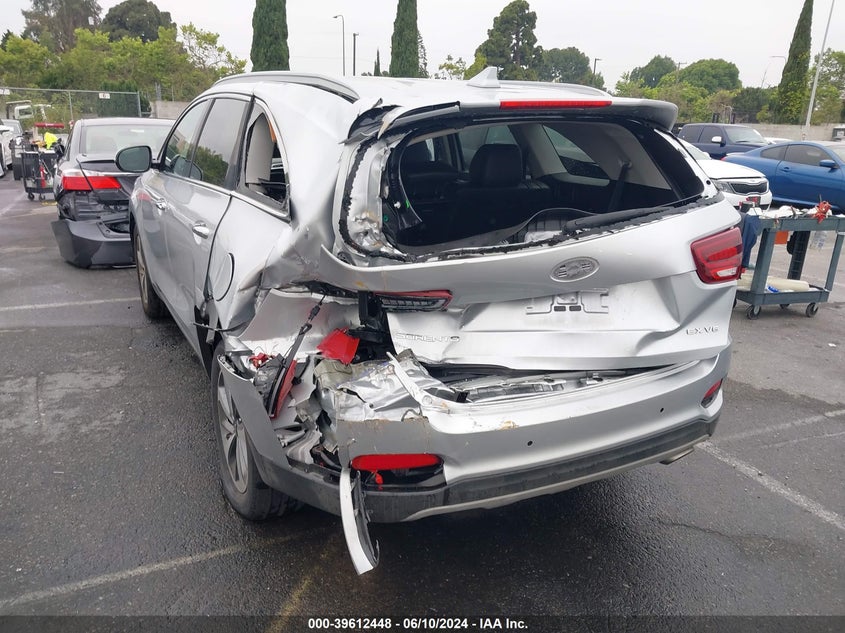 2019 Kia Sorento 3.3L Ex VIN: 5XYPH4A52KG455003 Lot: 39612448