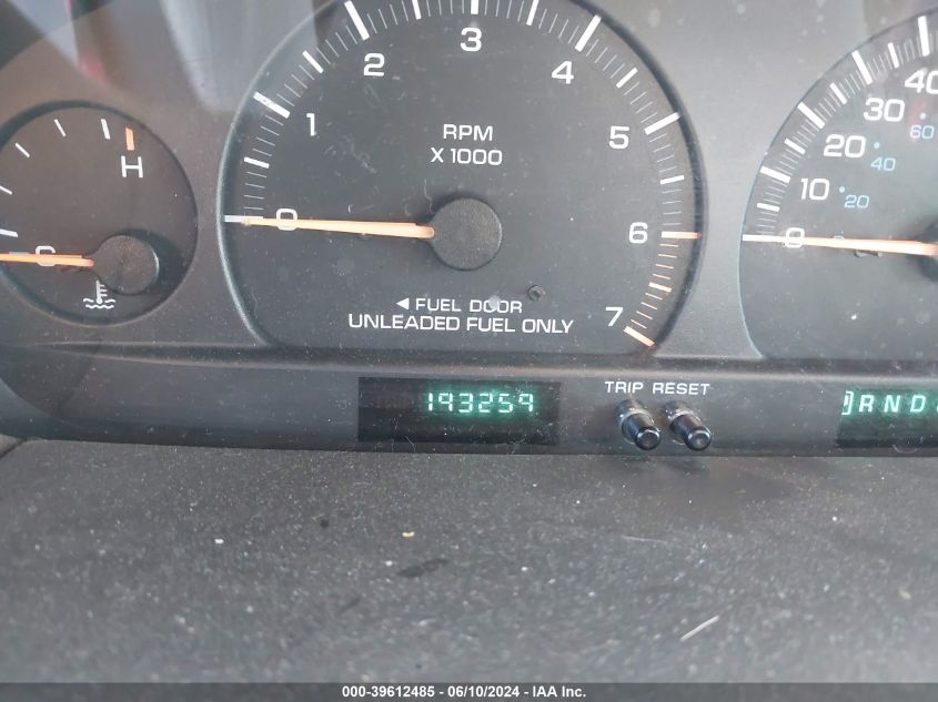 1999 Dodge Grand Caravan Se VIN: 1B4GP44G8XB561535 Lot: 39612485