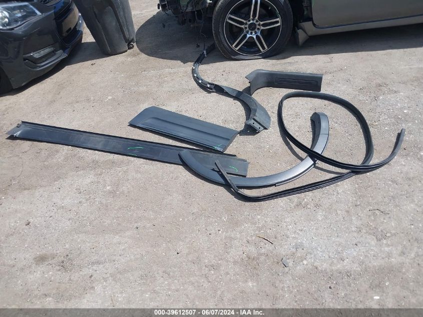 2011 Ford Explorer VIN: 1FMHK7B8XBGA55652 Lot: 39612507