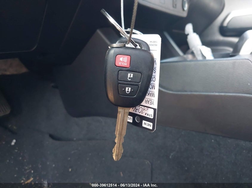 2016 TOYOTA TACOMA DBL CAB/SR5/TRD SPORT/OR - 5TFAZ5CN5GX020910