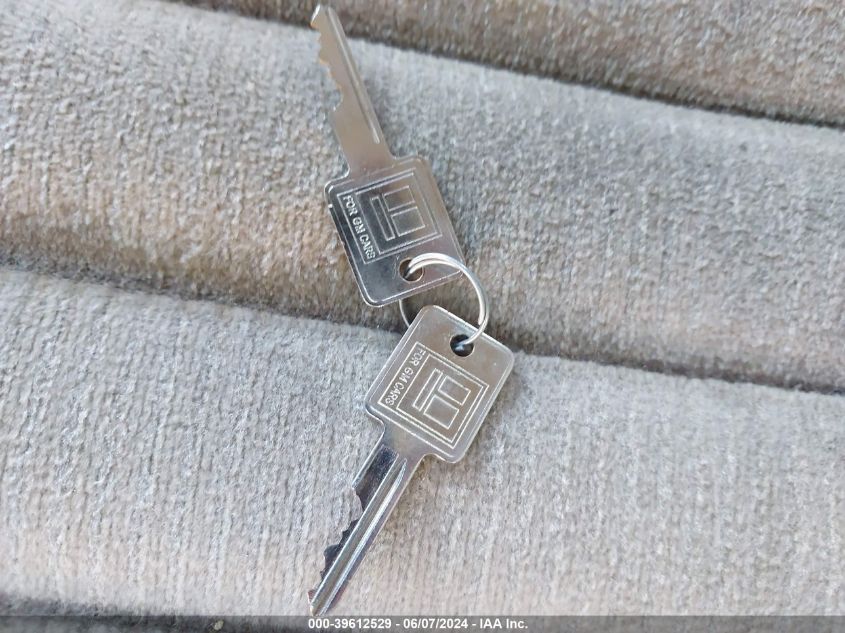 1994 GMC Sierra K1500 VIN: 1GTEK19K0RE543925 Lot: 39612529