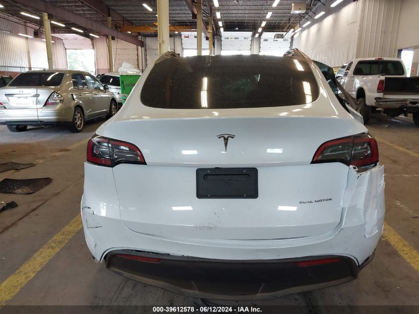 2022 Tesla Model Y Long Range Dual Motor All-Wheel Drive VIN: 7SAYGDEE4NF547651 Lot: 39612578