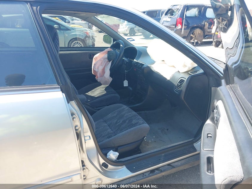 2000 Acura Integra Ls VIN: JH4DB7651YS004385 Lot: 39612640