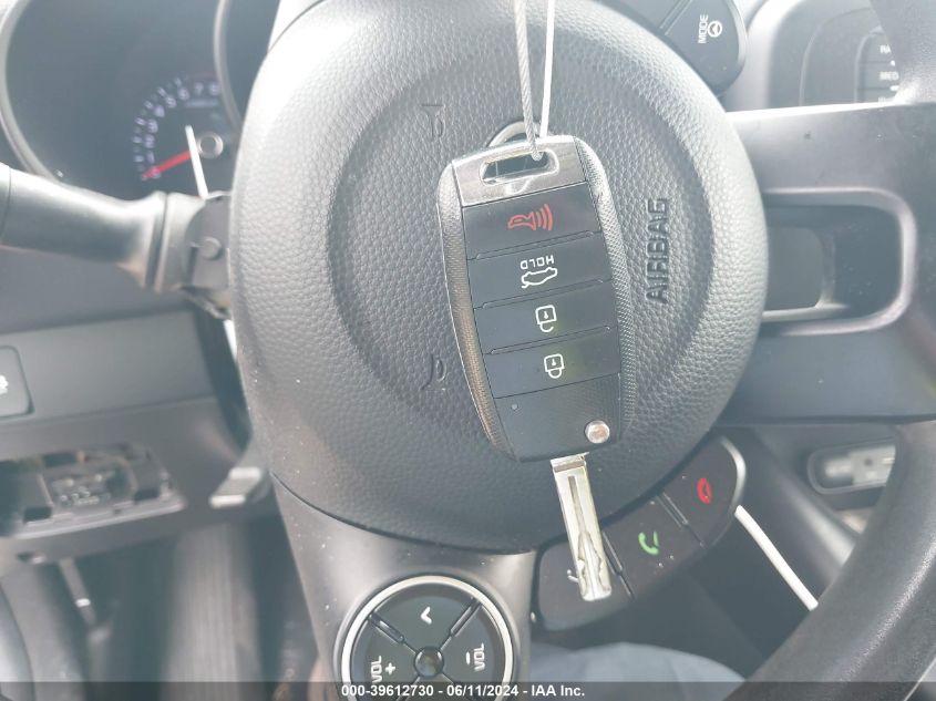 2015 Kia Soul + VIN: KNDJP3A5XF7194998 Lot: 39612730