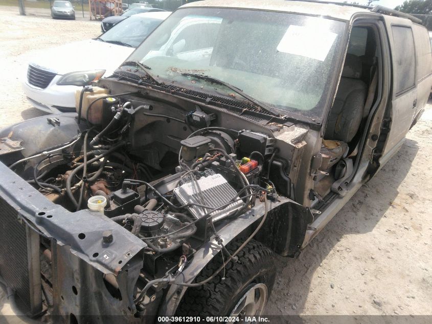 1999 GMC Suburban 1500 Sl VIN: 3GKEC16R4XG549333 Lot: 39612910