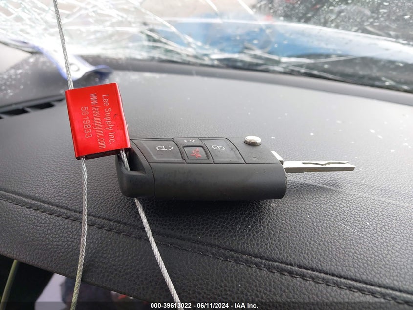 2019 Volkswagen Jetta 1.4T R-Line/1.4T S/1.4T Se VIN: 3VWC57BUXKM056578 Lot: 39613022