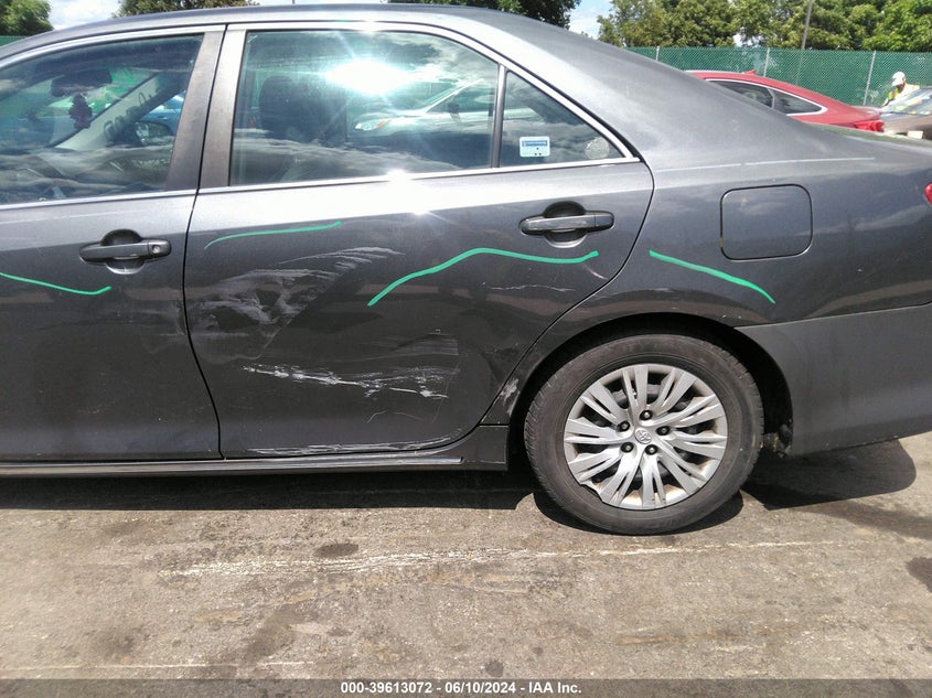 2012 Toyota Camry Le VIN: 4T1BF1FK5CU087795 Lot: 39613072