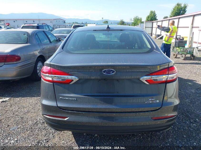 2019 Ford Fusion Hybrid Se VIN: 3FA6P0LU9KR182665 Lot: 39613139