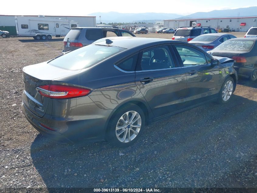 2019 Ford Fusion Hybrid Se VIN: 3FA6P0LU9KR182665 Lot: 39613139